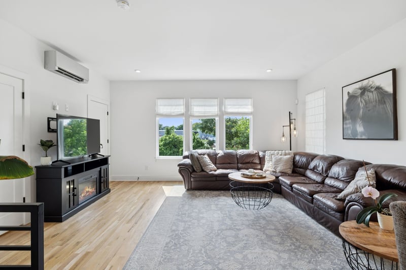 231 Sterling Point Cir, Nashville, TN 37209