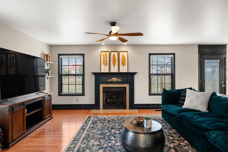 705B N Russell St, Portland, TN 37148