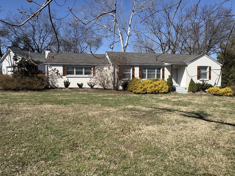 700 Omandale Dr, Nashville, TN 37204