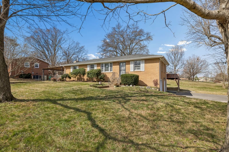 4917 Aquatic Rd, Nashville, TN 37211