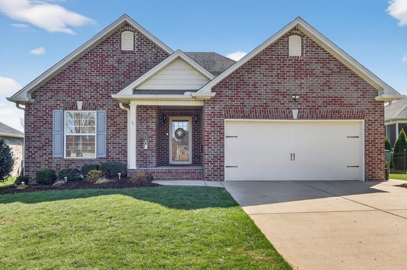 191 Avalon Dr, Gallatin, TN 37066