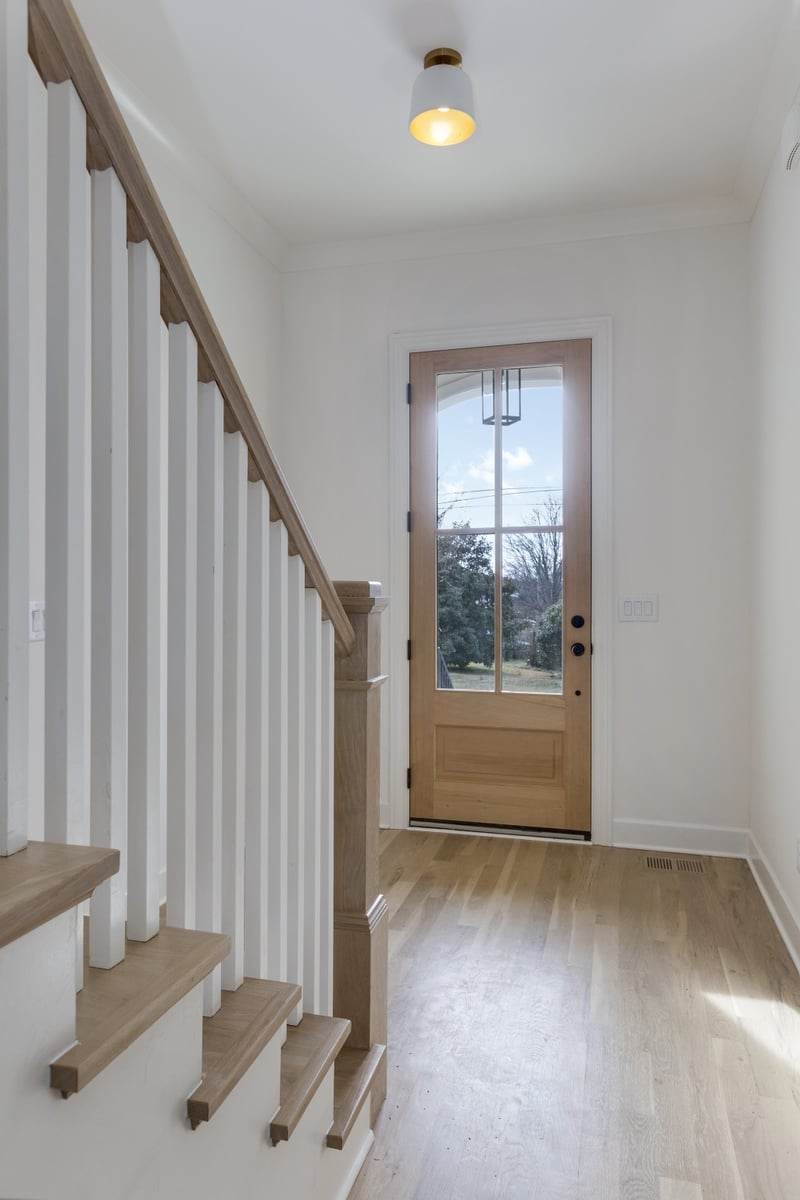 516 E Bend Dr, Nashville, TN 37209