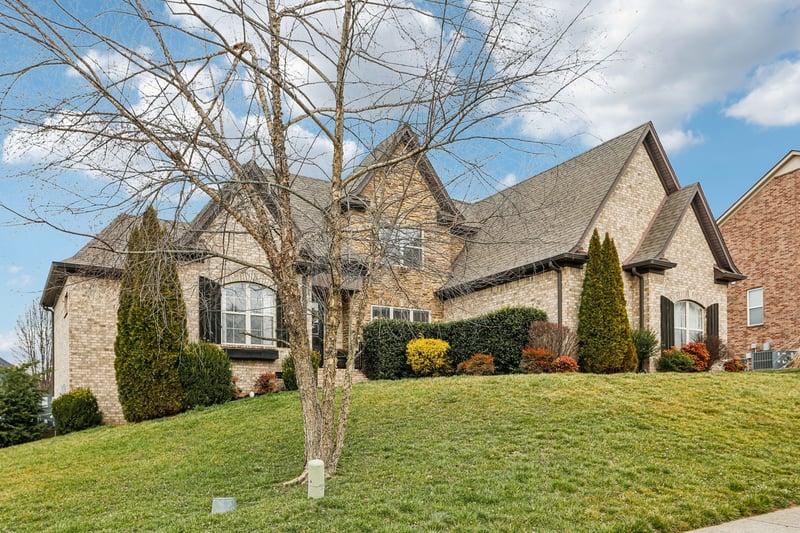 1546 Hunt Club Blvd, Gallatin, TN 37066