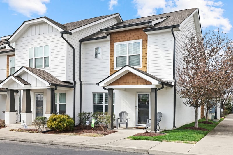 210 W Mill Dr, Nashville, TN 37209