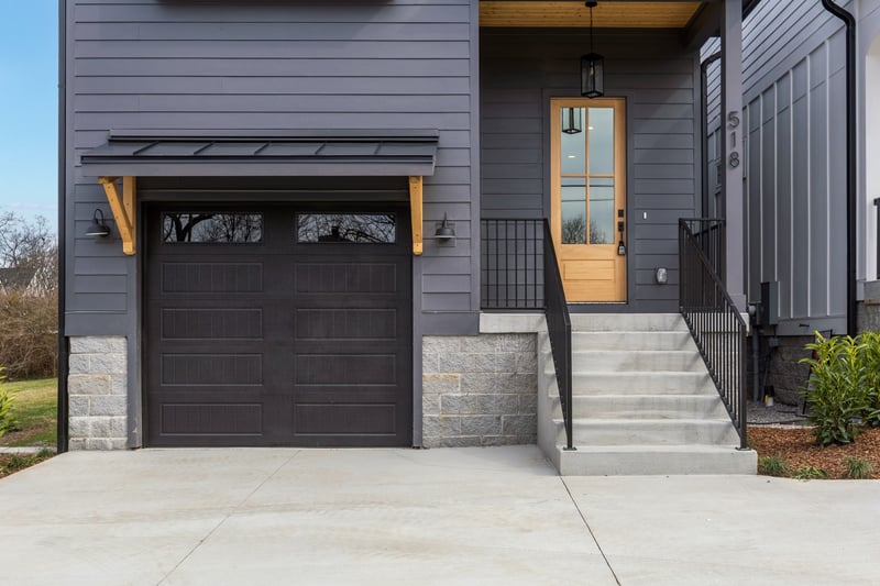 518 E Bend Dr, Nashville, TN 37209