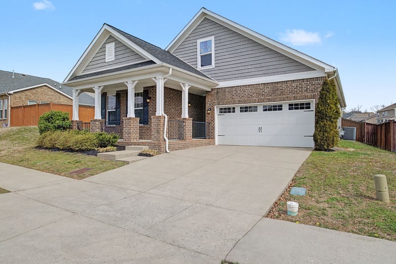 2060 Hickory Brook Dr, Hermitage, TN 37076