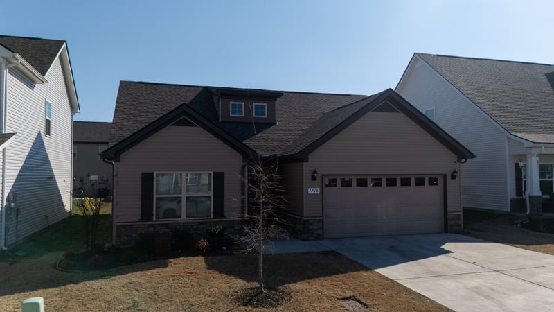 1713 Albarado Trl, Murfreesboro, TN 37128