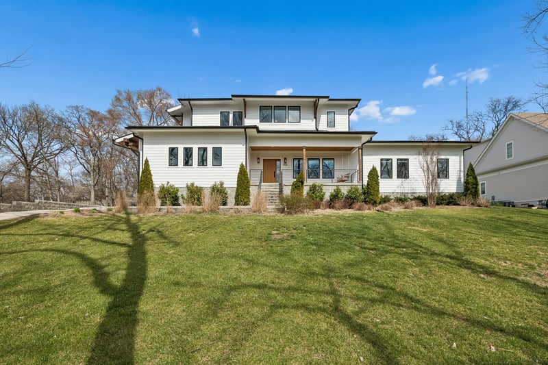 828 Russleo Dr, Nashville, TN 37209