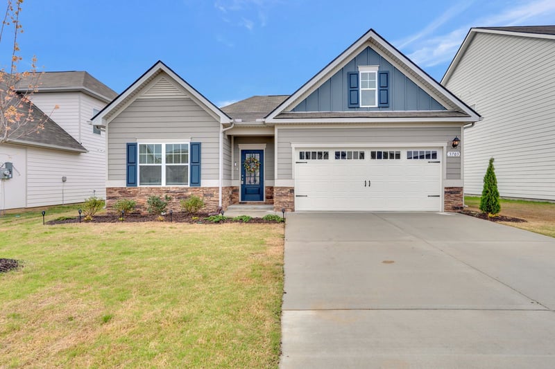 3703 Capstone Dr, Murfreesboro, TN 37128