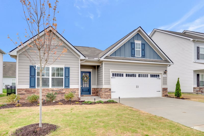 3703 Capstone Dr, Murfreesboro, TN 37128