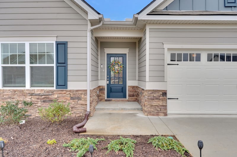 3703 Capstone Dr, Murfreesboro, TN 37128