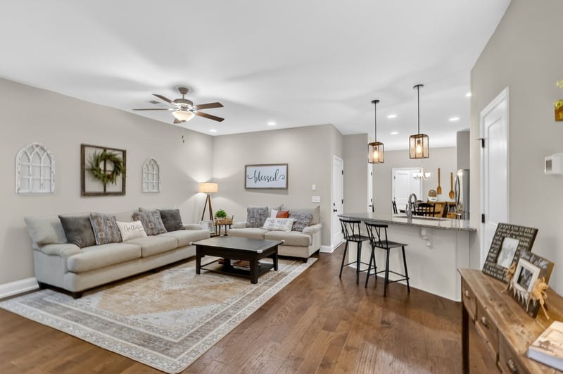 233 Claremont Ct, Gallatin, TN 37066