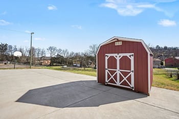 4313 Golden Hills Dr, Nashville, TN 37218