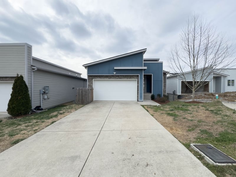 1753 Boxwood Dr, Nashville, TN 37211