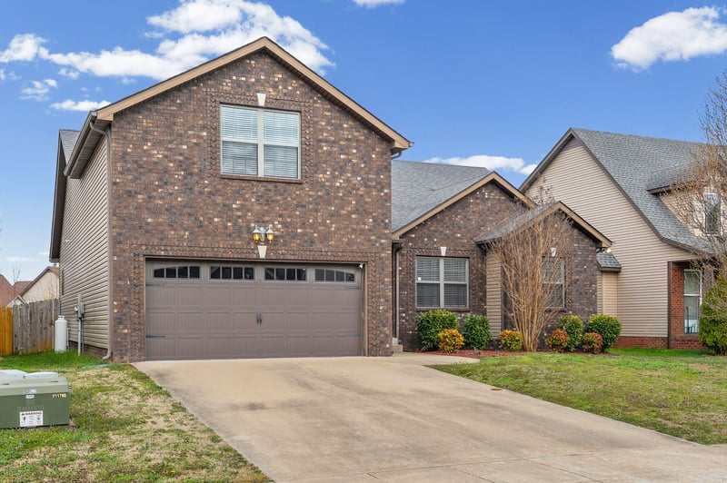 1411 Raven Rd, Clarksville, TN 37042