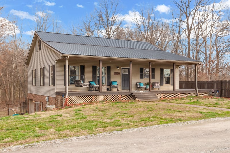 6949 Highway 41n, Cedar Hill, TN 37032