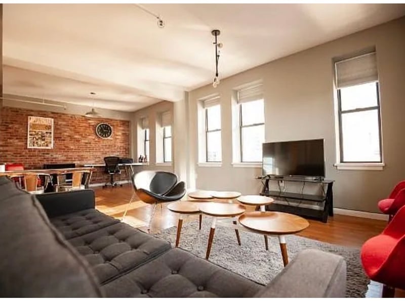 700 Church St #902, Nashville, TN 37203