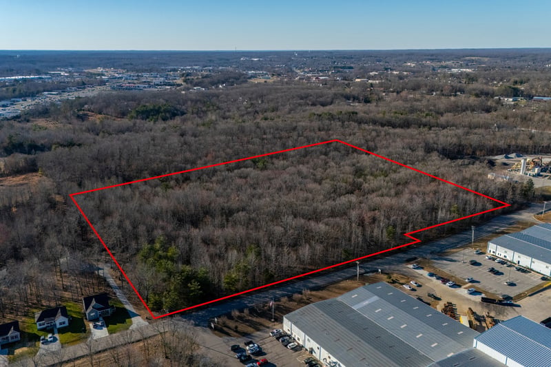Truform Way, Dickson, TN 37055