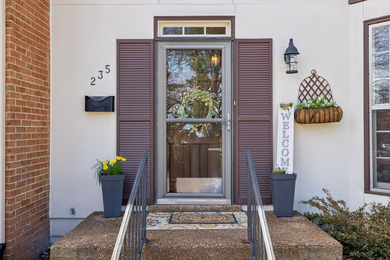 4400 Belmont Park Ter #235, Nashville, TN 37215