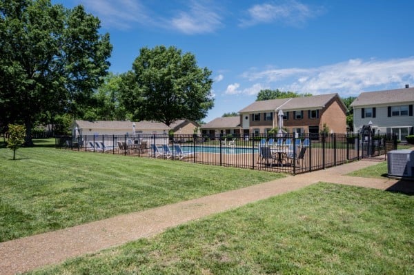 1120 E Northfield Blvd, Murfreesboro, TN 37130