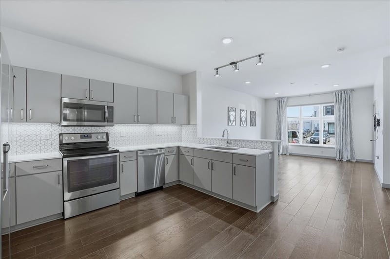 400 Herron Dr #115, Nashville, TN 37210