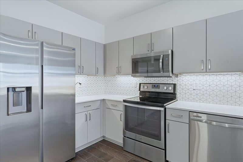 400 Herron Dr #115, Nashville, TN 37210