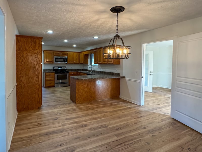 206 Blue Ribbon Pkwy, Shelbyville, TN 37160