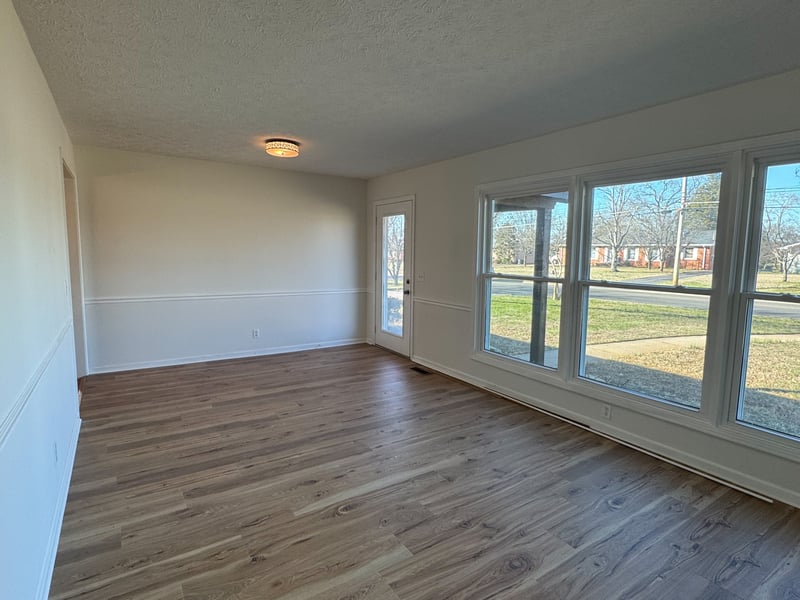 206 Blue Ribbon Pkwy, Shelbyville, TN 37160