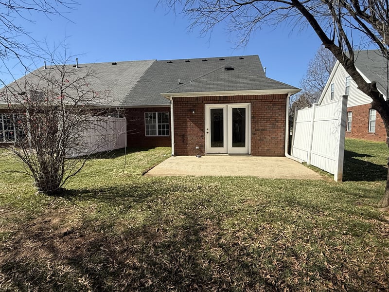 647 Stonetrace Dr, Murfreesboro, TN 37128