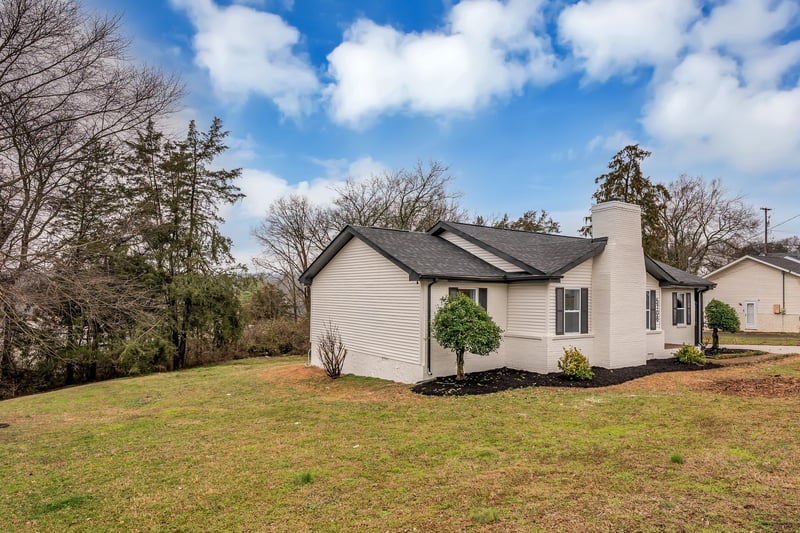 5708 Ashmont Dr, Nashville, TN 37211