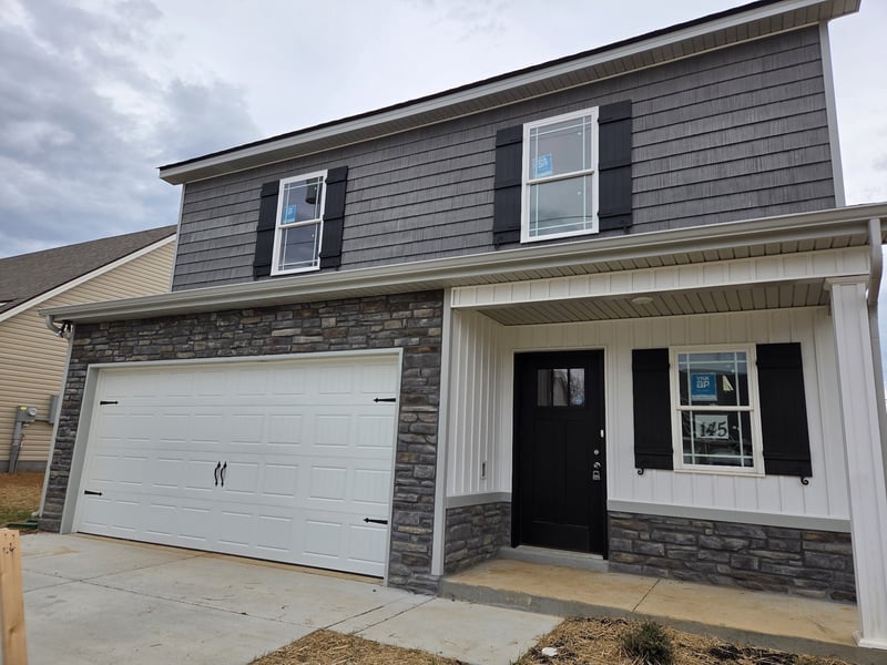 2918 Valley Farms Dr, Christiana, TN 37037