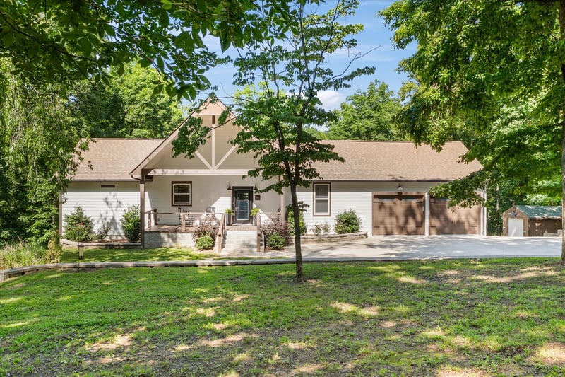 7865 Barnhill Rd, Primm Springs, TN 38476