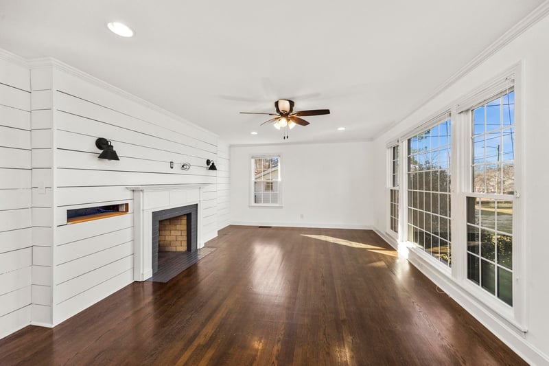 1152 Greenland Ave, Nashville, TN 37216