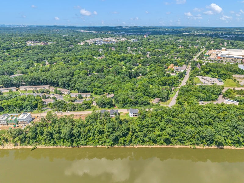 392 Rio Vista Dr, Madison, TN 37115