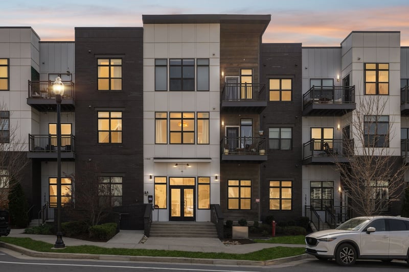 1638 54th Ave #202, Nashville, TN 37209