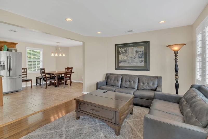 102 Woodyside Dr, Hendersonville, TN 37075