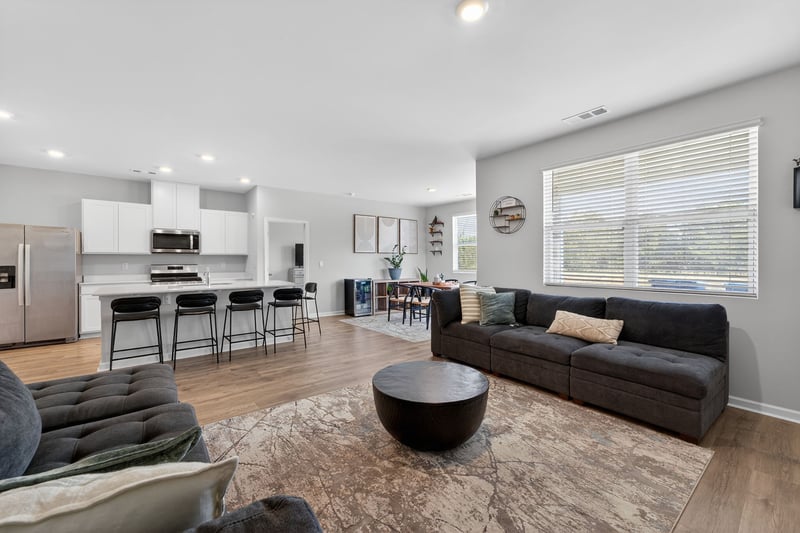 9032 Copenhagen Dr, Murfreesboro, TN 37129