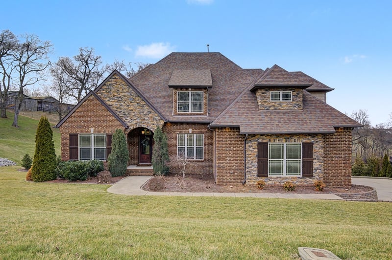 119 Dobson Knob Trl, Nolensville, TN 37135