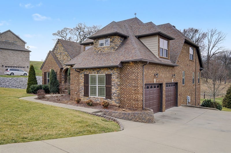 119 Dobson Knob Trl, Nolensville, TN 37135