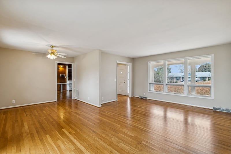 2032 Eversong Ln, Hermitage, TN 37076