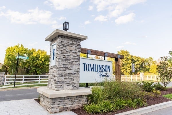 463 Tomlinson Pointe Dr, Mount Juliet, TN 37122