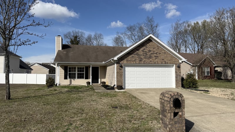 1305 S Hampton Ct, Antioch, TN 37013