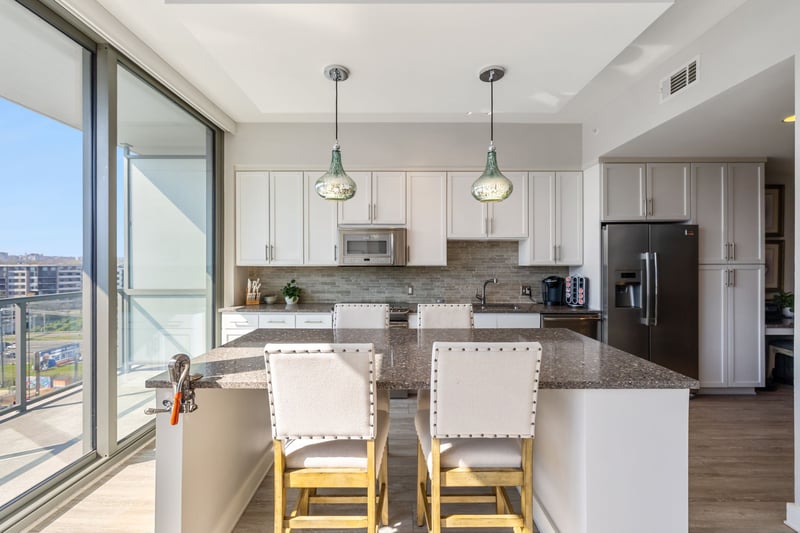 1212 Laurel St #807, Nashville, TN 37203