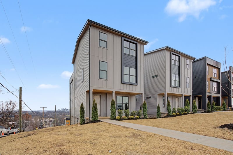 2160 Summitt Ave, Nashville, TN 37218