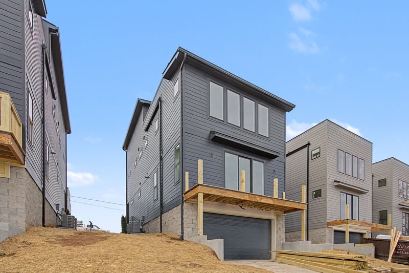 2156 Summit Ave, Nashville, TN 37218