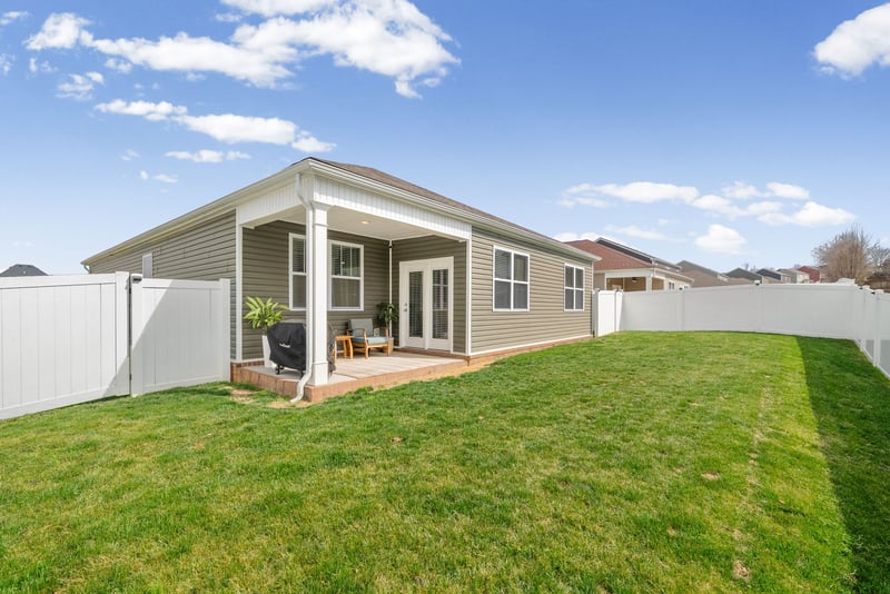 260 Autumn Terrace Ln, Clarksville, TN 37040