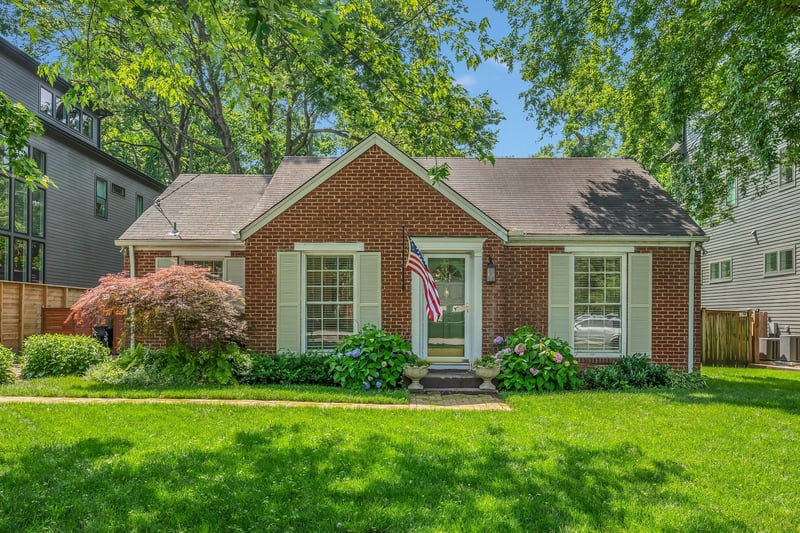 3417 Springbrook Dr, Nashville, TN 37204