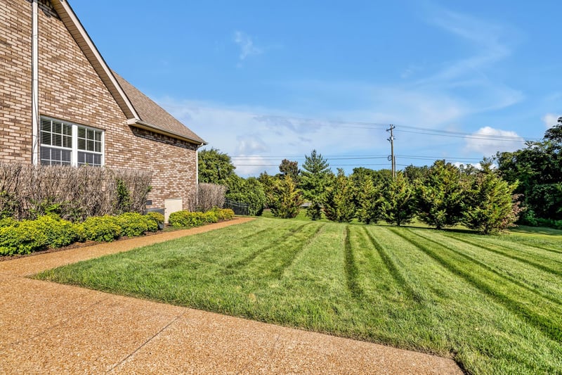 5006 Fremantle Ct, Spring Hill, TN 37174