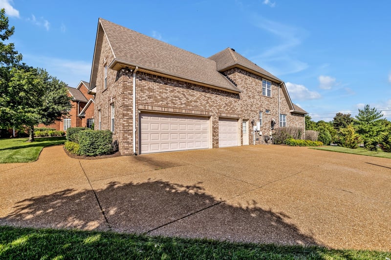 5006 Fremantle Ct, Spring Hill, TN 37174