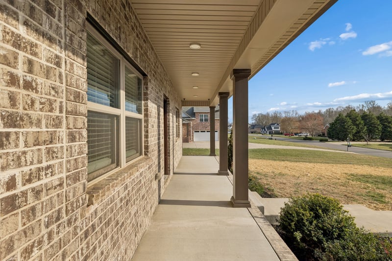 4155 Ironwood Dr, Greenbrier, TN 37073